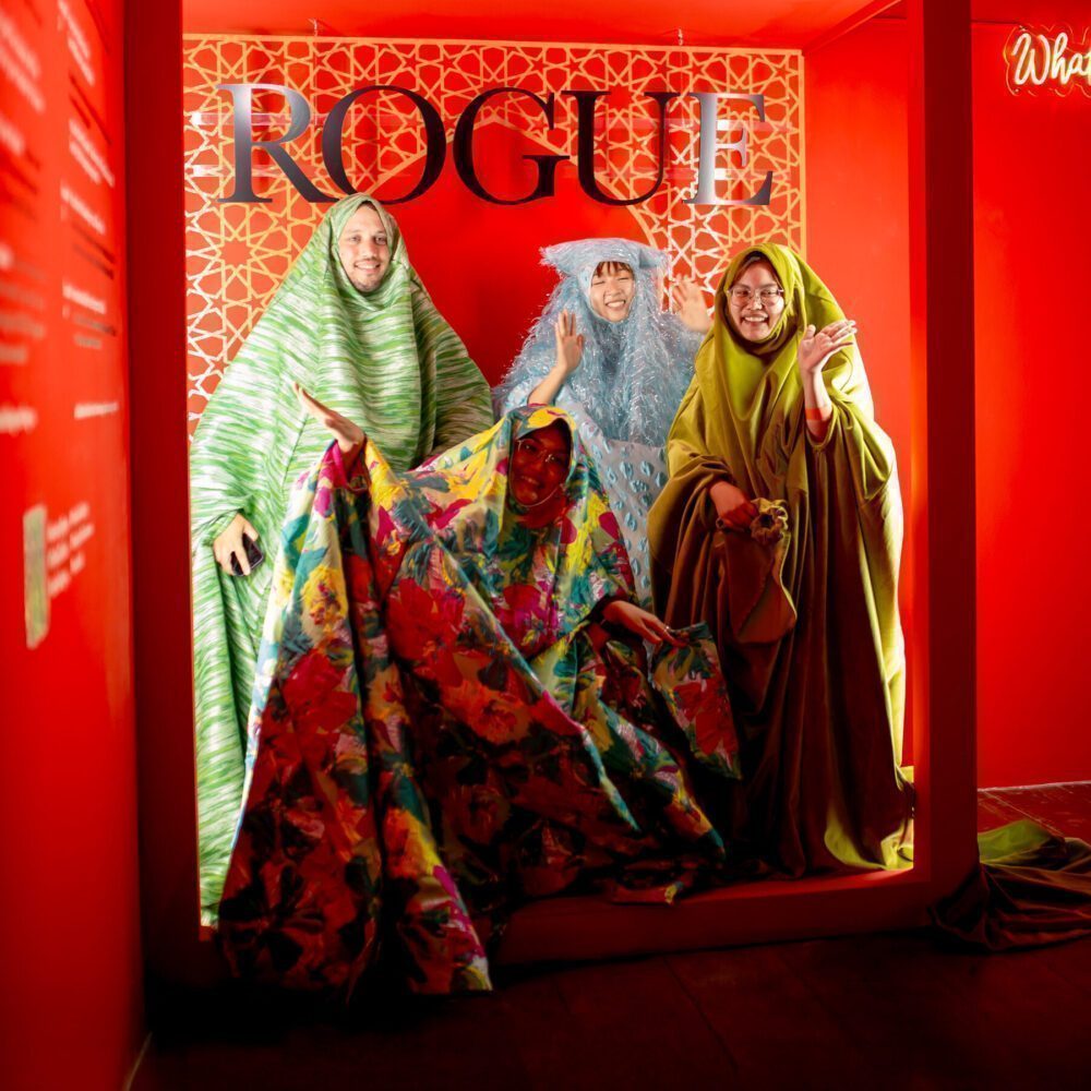 Seattle Art Fair is Back: Here’s What to See Seattle Art Fair is Back: Here’s What to See