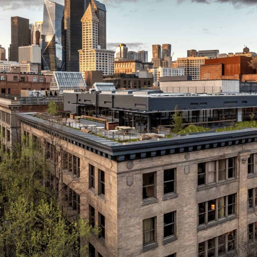 Restaurant Roundup: Experimental Pizza, Fundraiser Dinners, Skyline Views Restaurant Roundup: Experimental Pizza, Fundraiser Dinners, Skyline Views