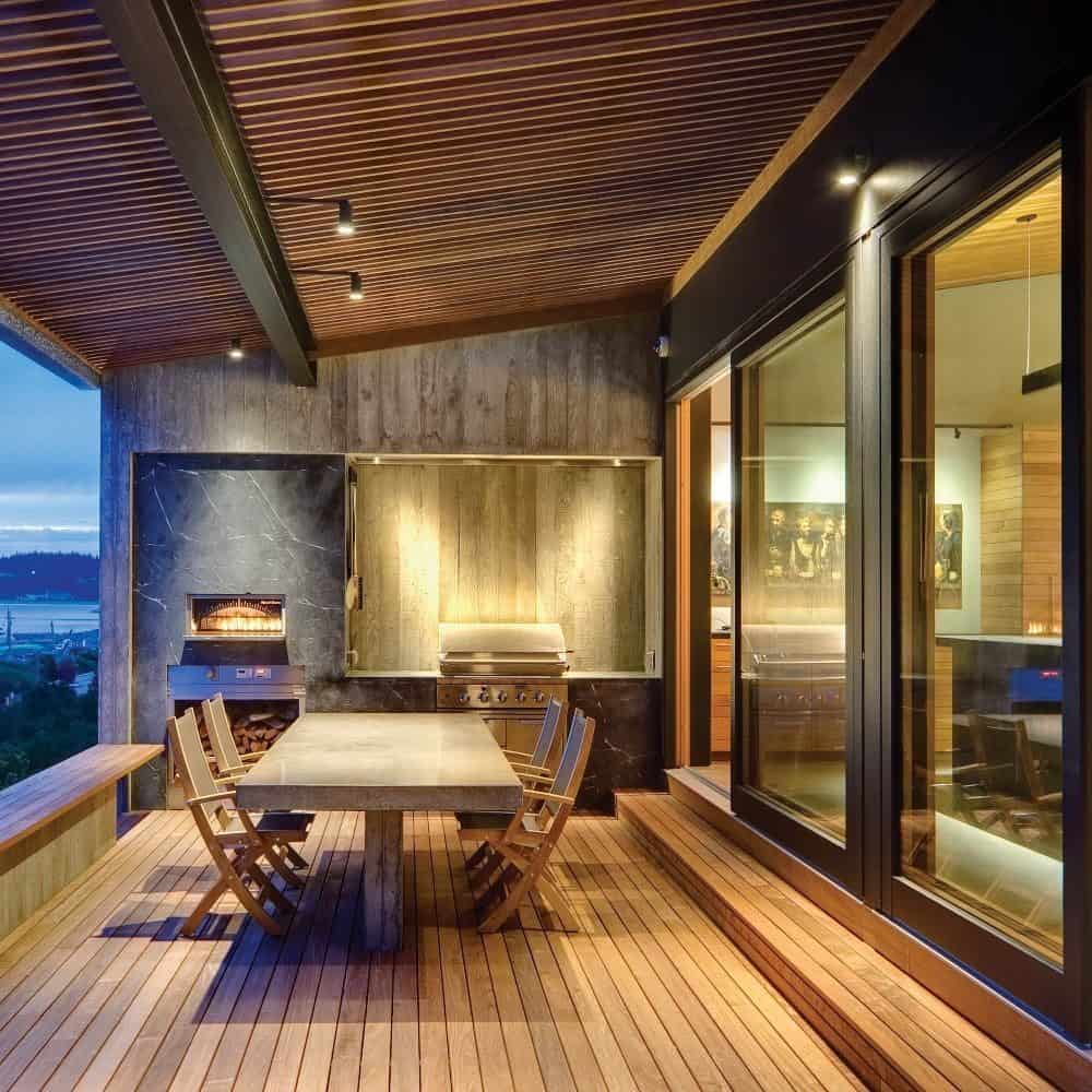 Publisher's Note: The Beauty Of A Second Home Publisher's Note: The Beauty Of A Second Home