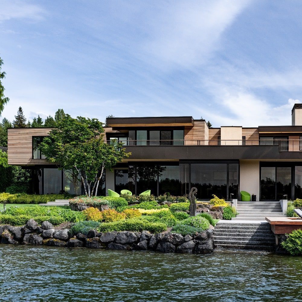 A Light-Filled Oasis A Light-Filled Oasis