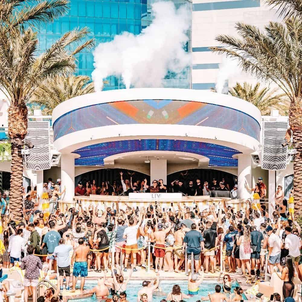 Let There Be Light: Not the Las Vegas You Remember